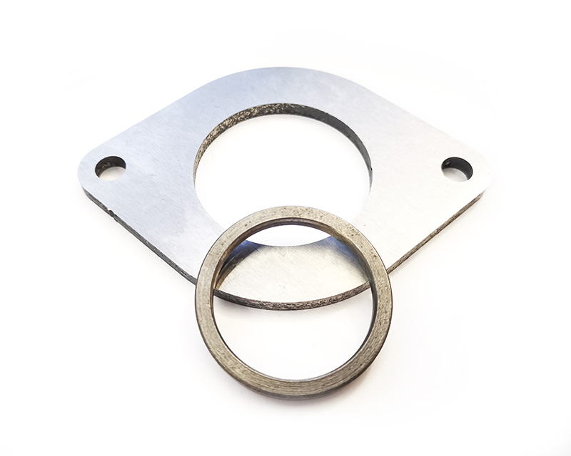 Camshaft flange steel with axial ring