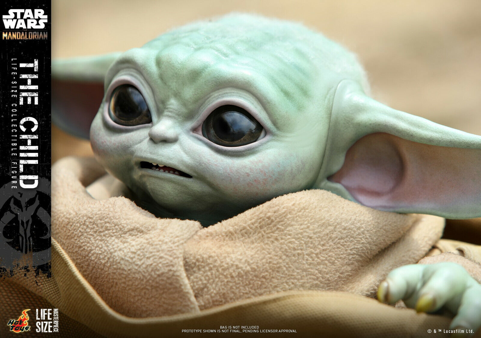 Baby Yoda Life-Size The Mandalorian Figure