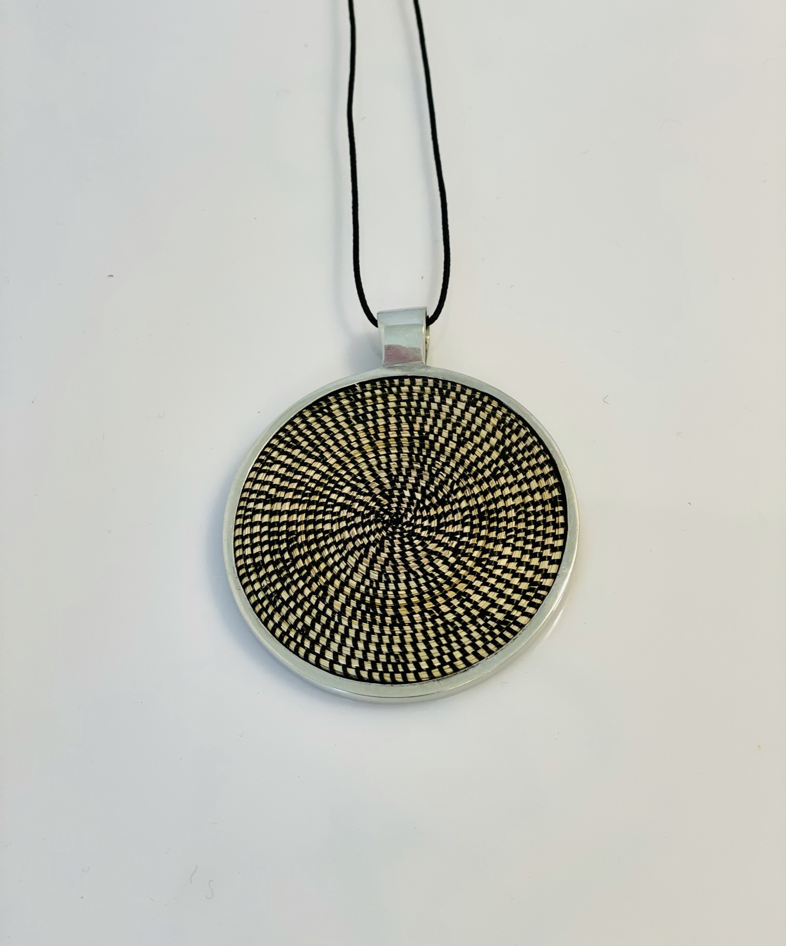 Halsband - 3