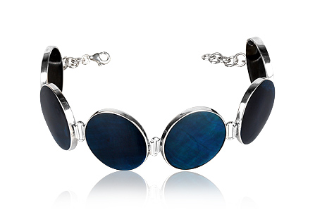 Armband med "mother of pearl"
