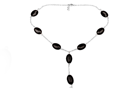 Halsband med pärlor av onyx