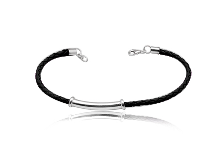 Läderarmband med silverutsmyckning