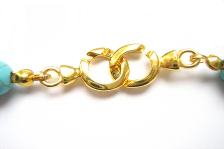 Halsband med turkoser