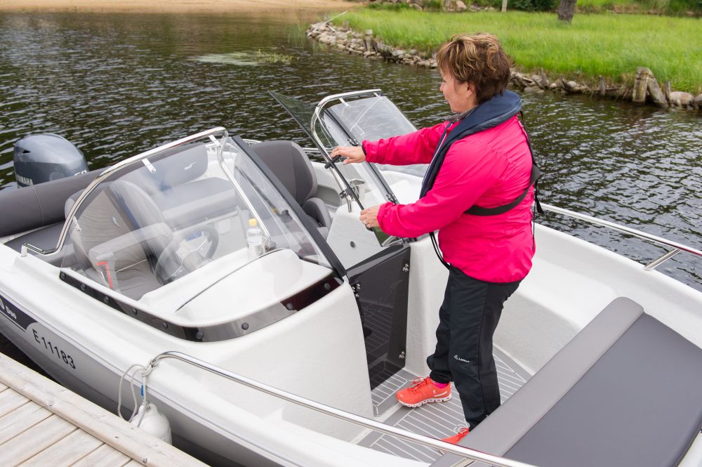 Motorbåt Suvi 50 Duo - 7