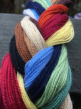 Broderigarn i ull, 30 st á 70 cm