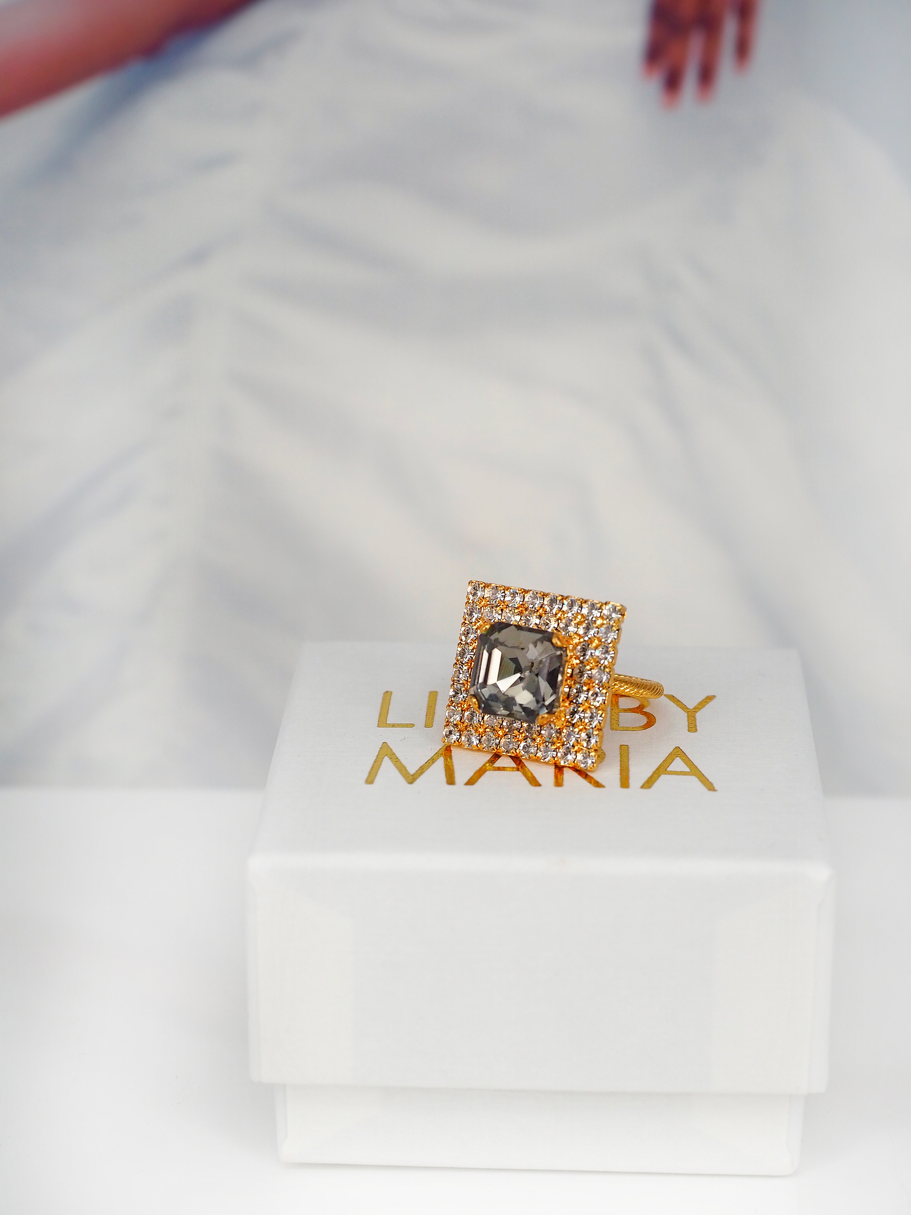 Ring Hazel Black Diamond Gold