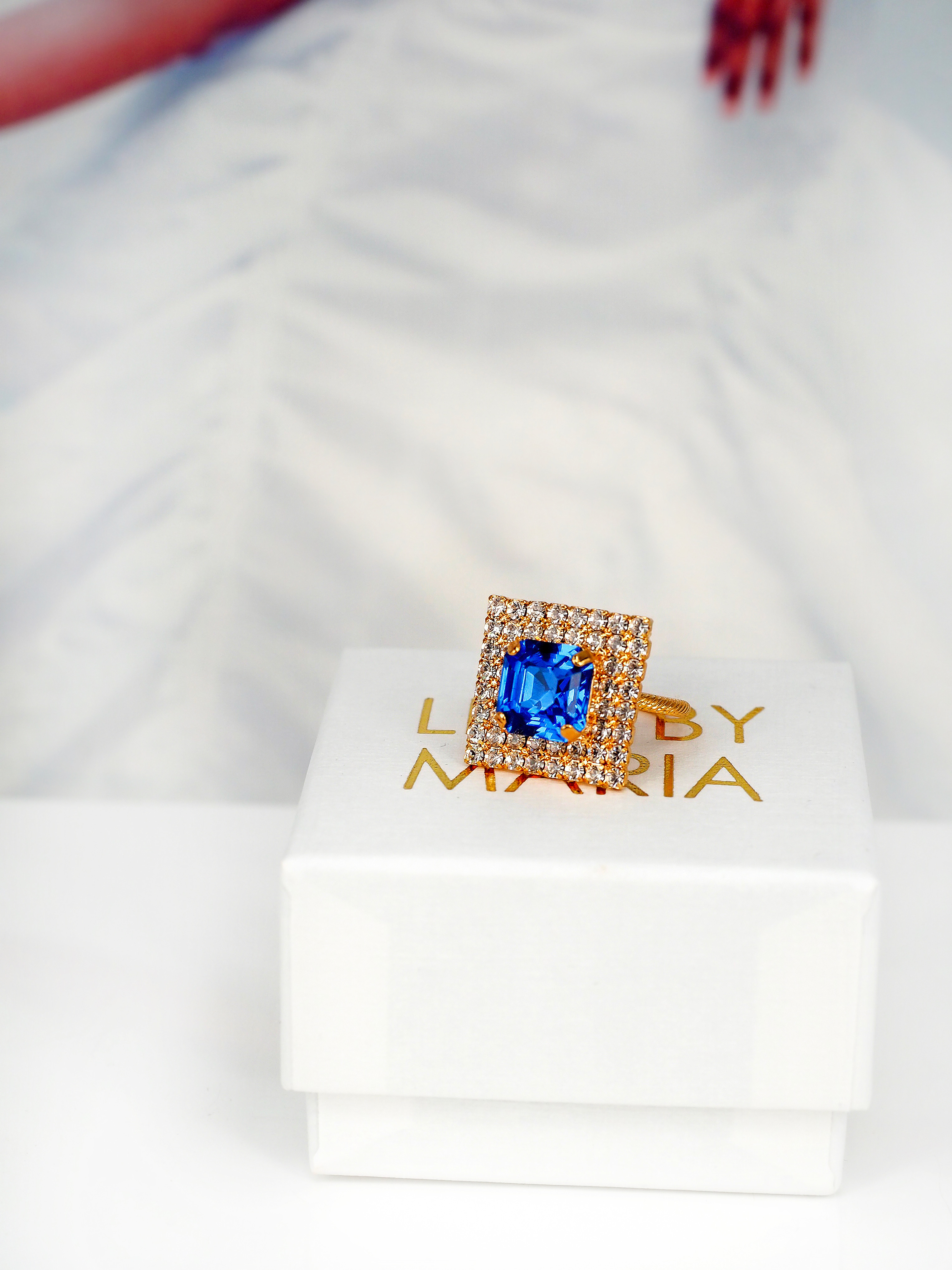 Ring Hazel Sapphire Gold