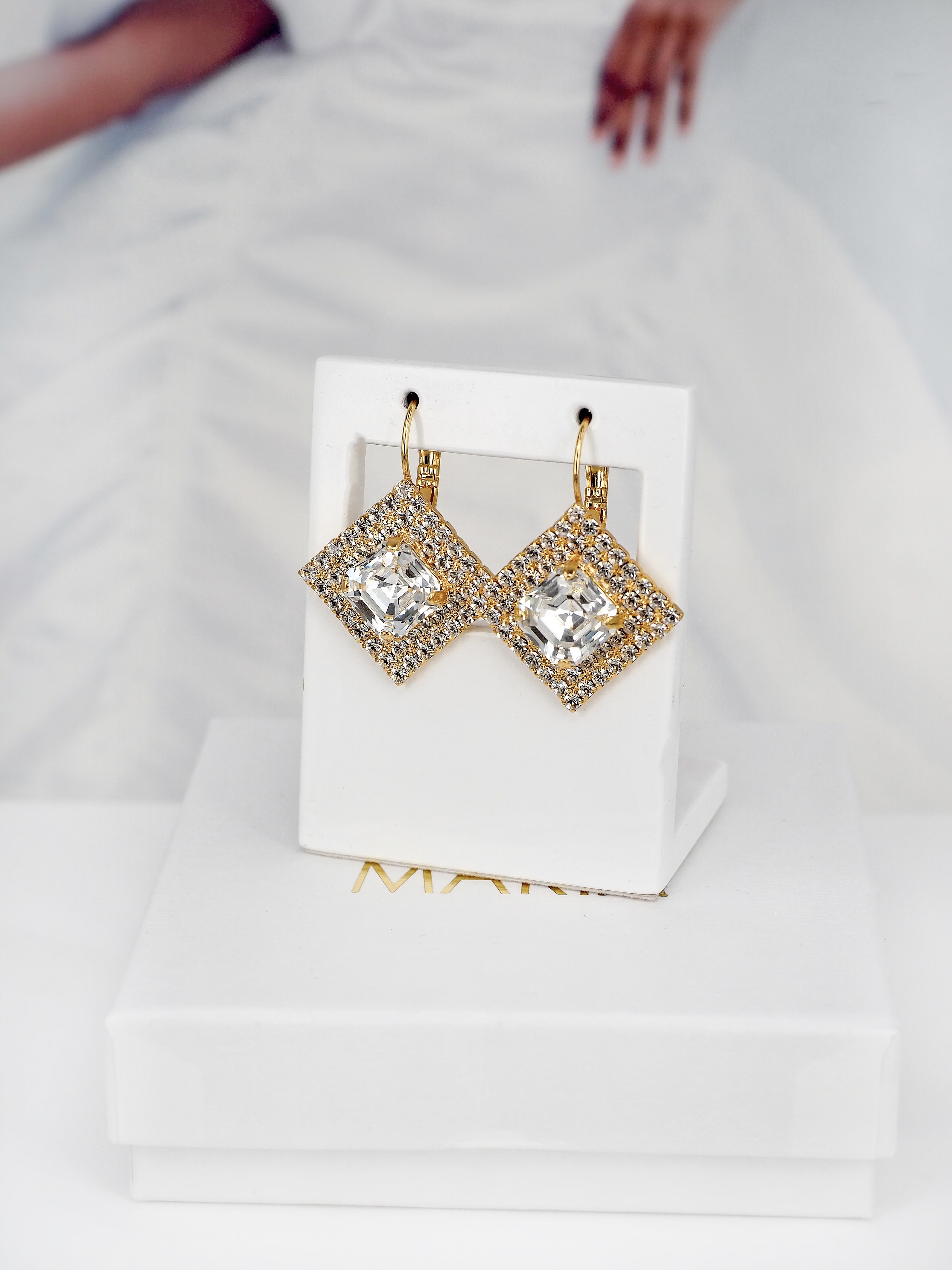 Earring Hazel Clear Crystal Gold