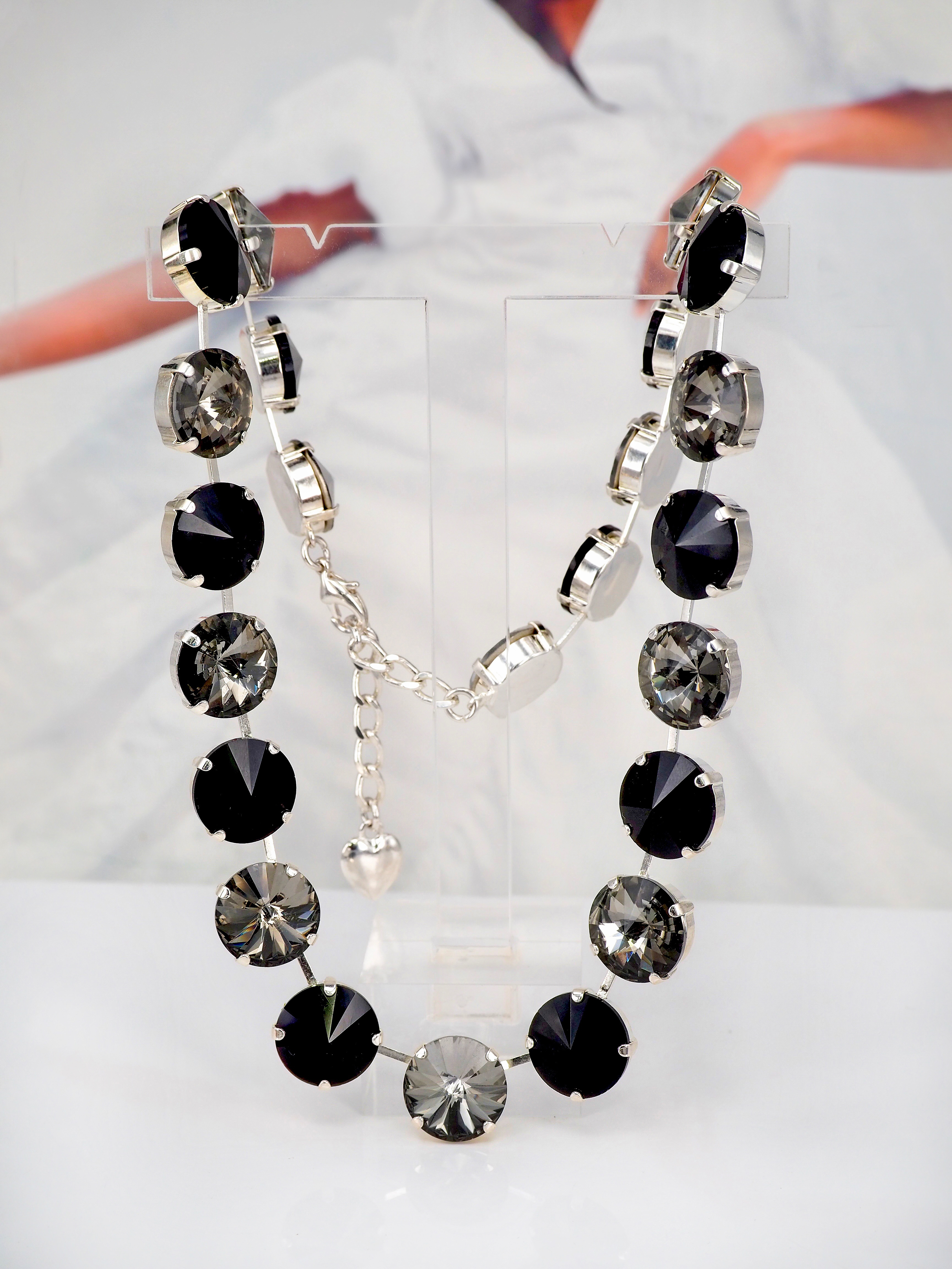 Halsband Angelina Black combo Silver