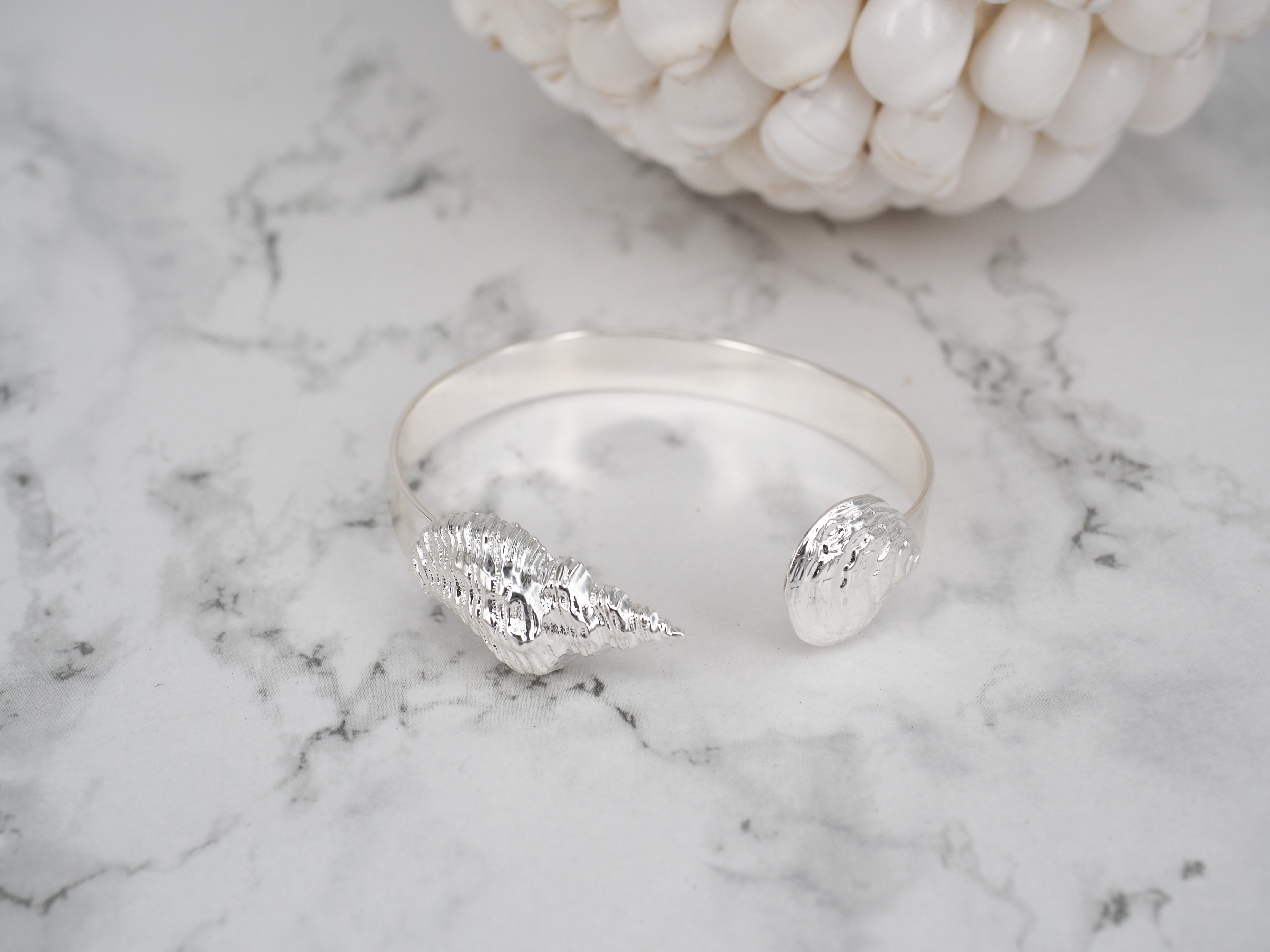 Bracelet Bangle Shell and Conch Silver