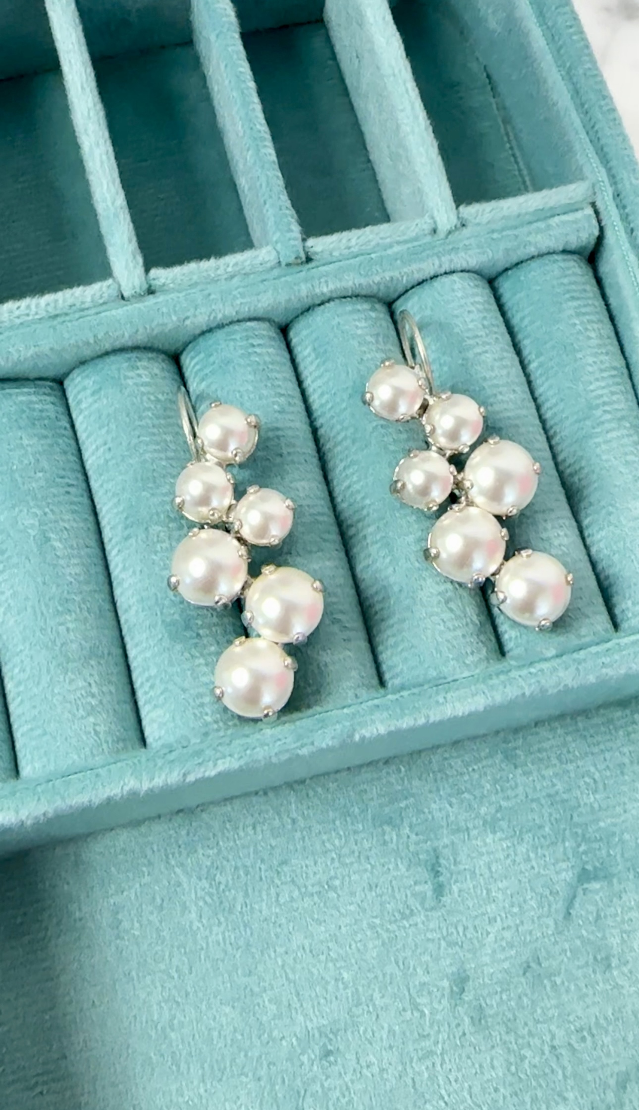 Earrings Vera White Pearl Silver