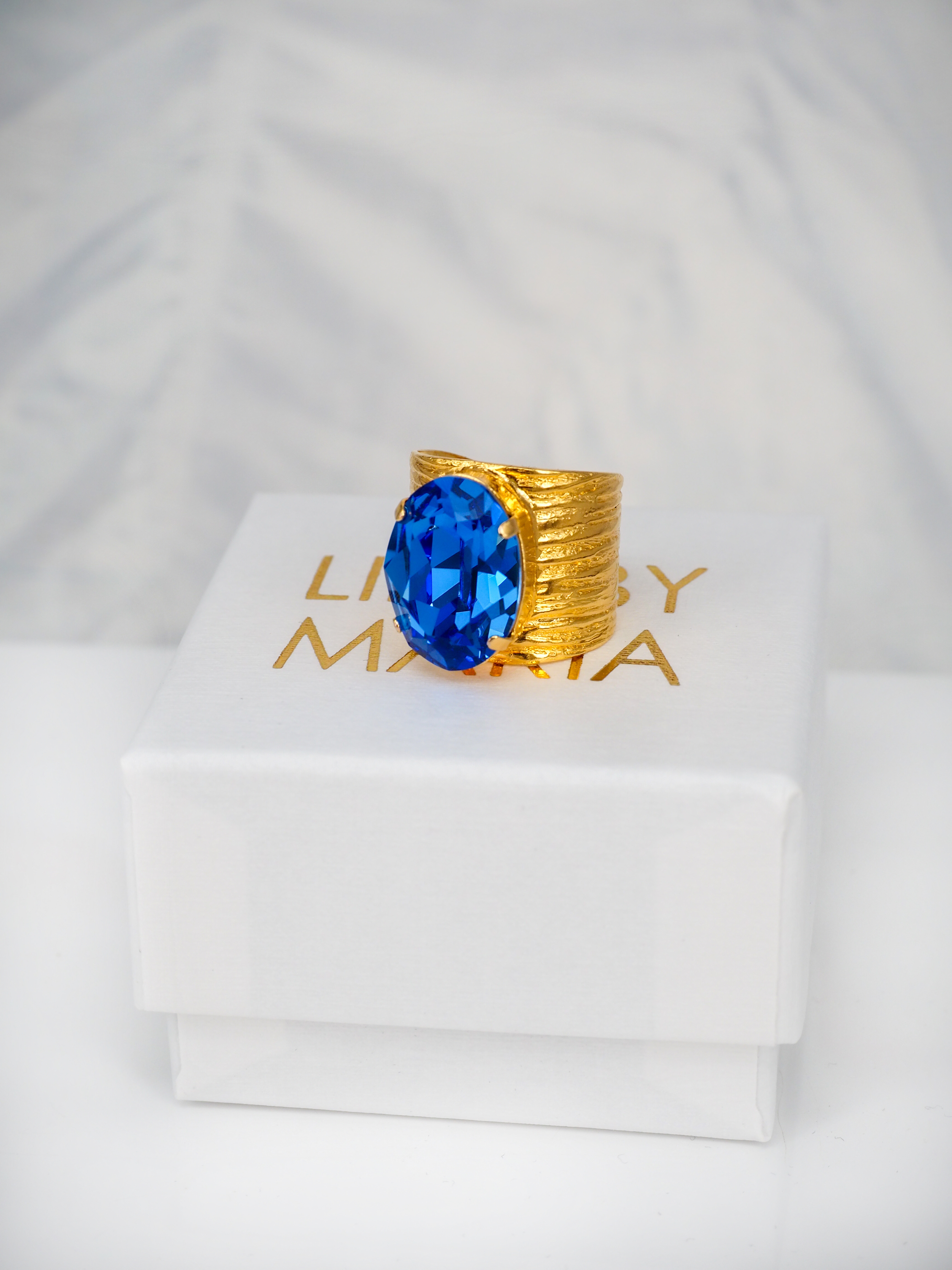 Ring Cleo Sapphire Gold