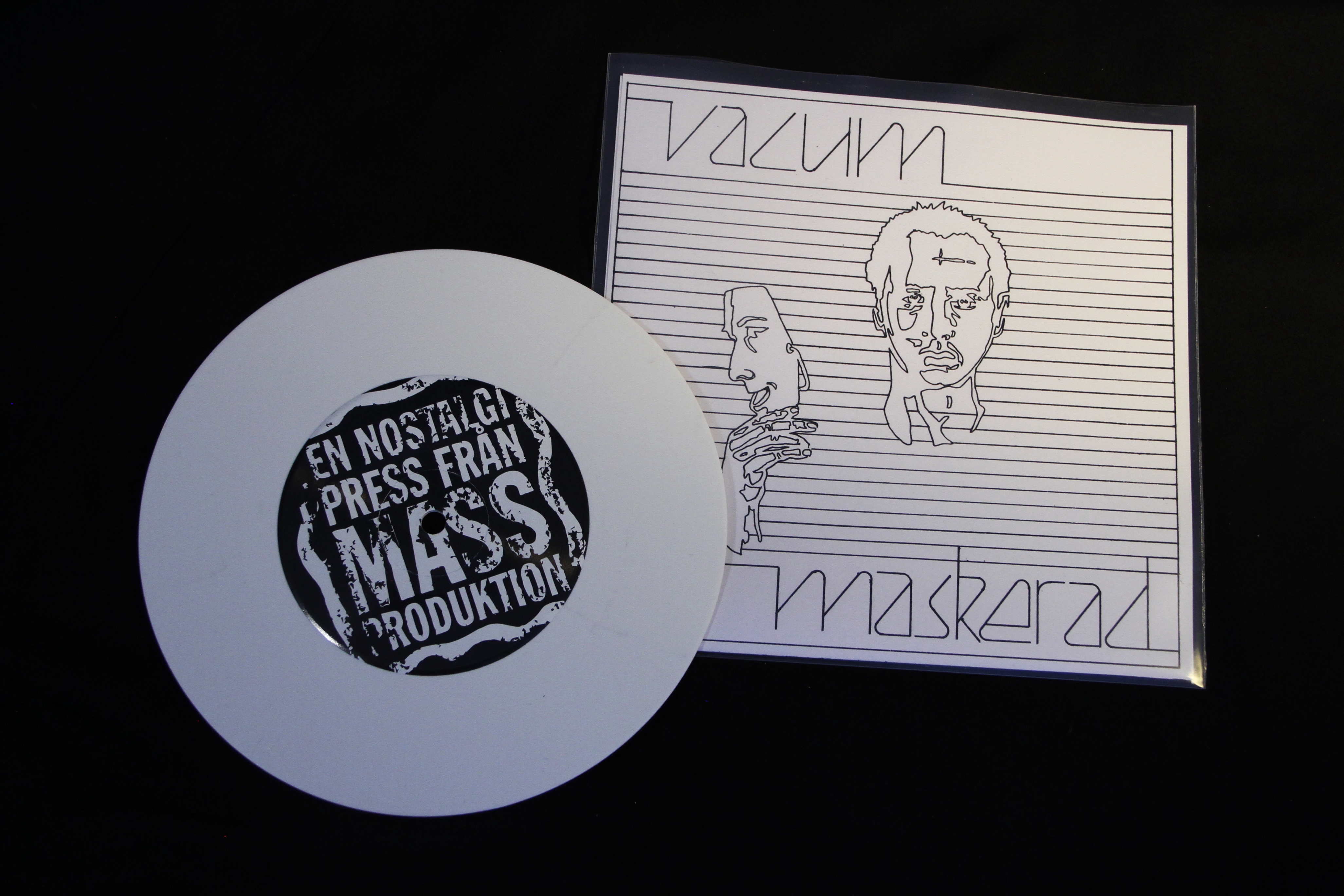 VACUM - Maskerad/Nr 20 006/Den perfekta människan (singel - vit vinyl) - 4