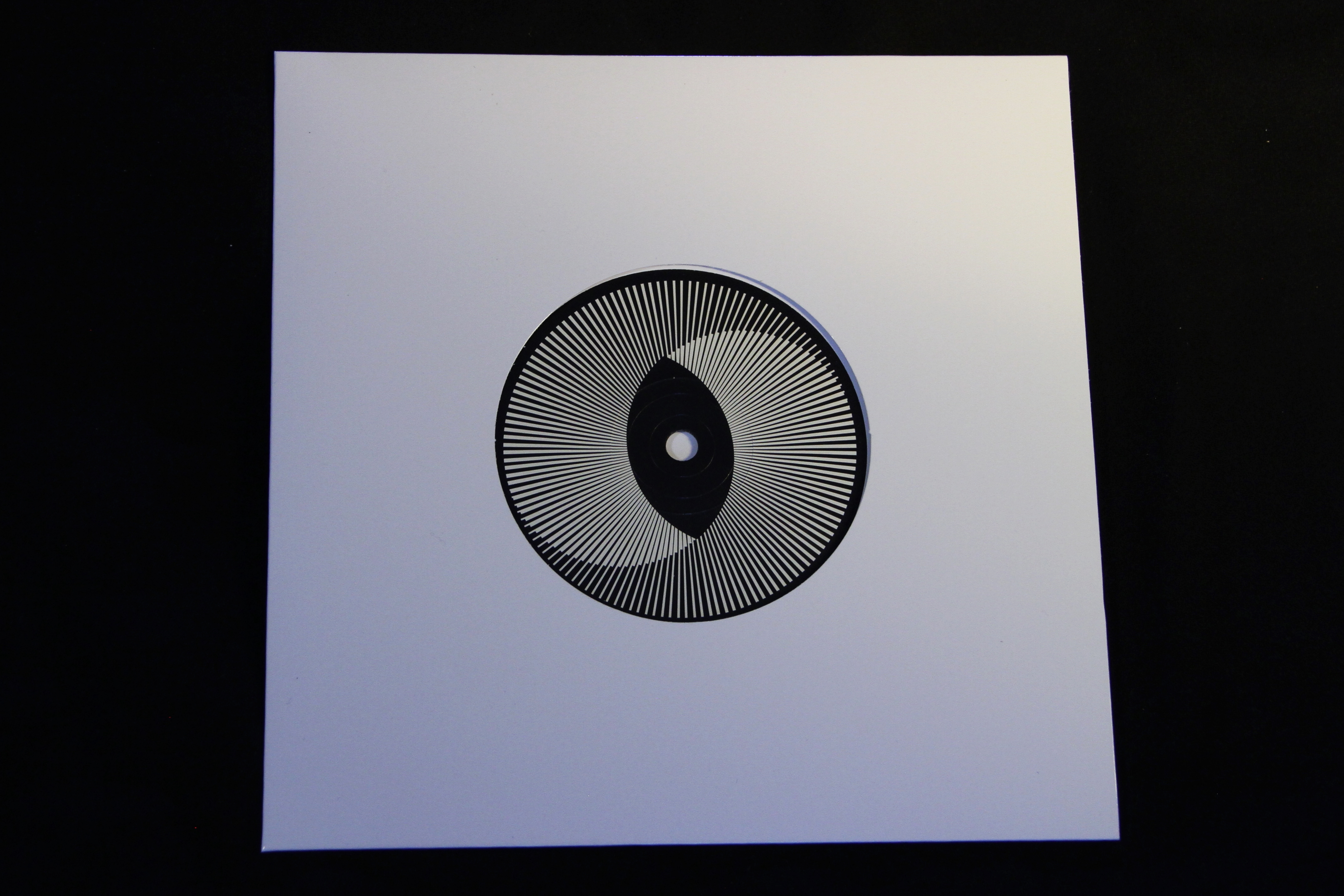 RED MECCA - Set in motion (vinylsingel) svart vinyl - 2