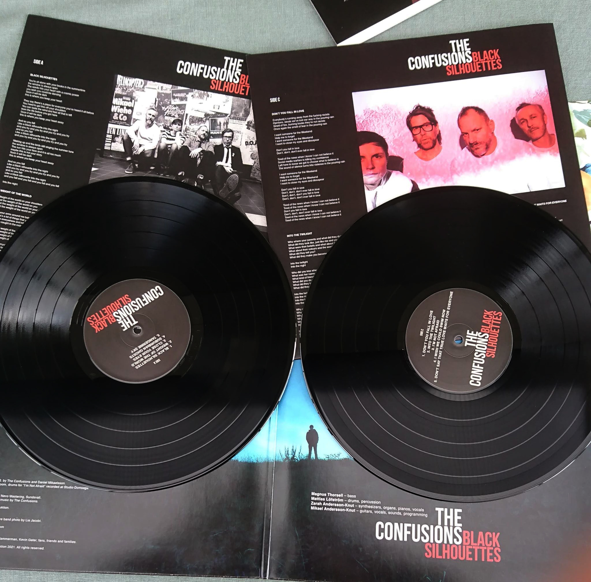 THE CONFUSIONS - Black Silhouettes (dubbel-LP) - 2