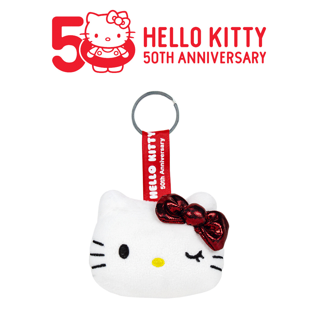 Hello Kitty 50th Anniversary Mjukis Nyckelring 10 x 8 x 5 cm - Röd ...