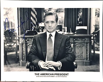 MICHAEL DOUGLAS - Real autograph on real photo!