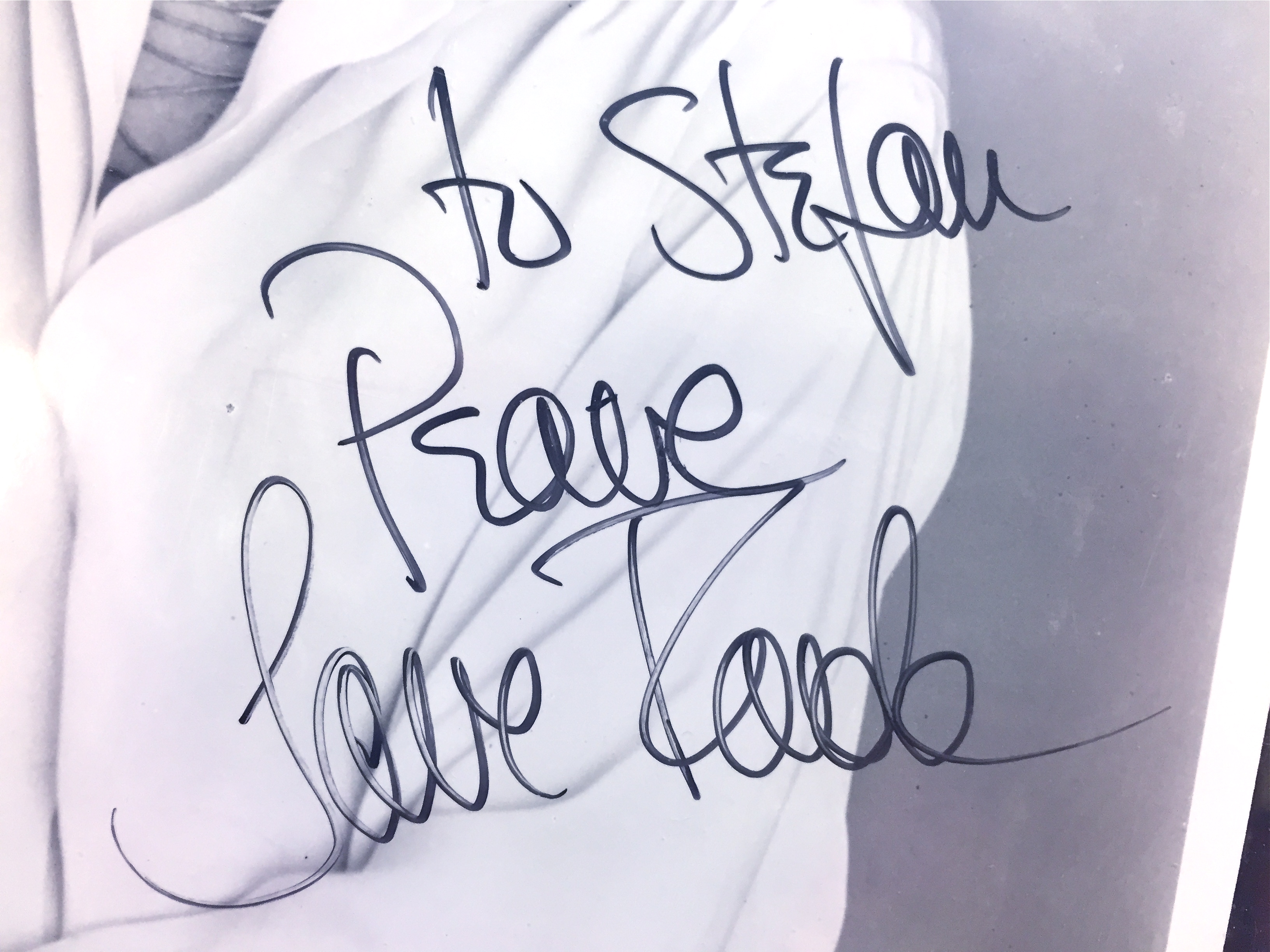 JANE FONDA - Äkta autograf på äkta foto! - 2