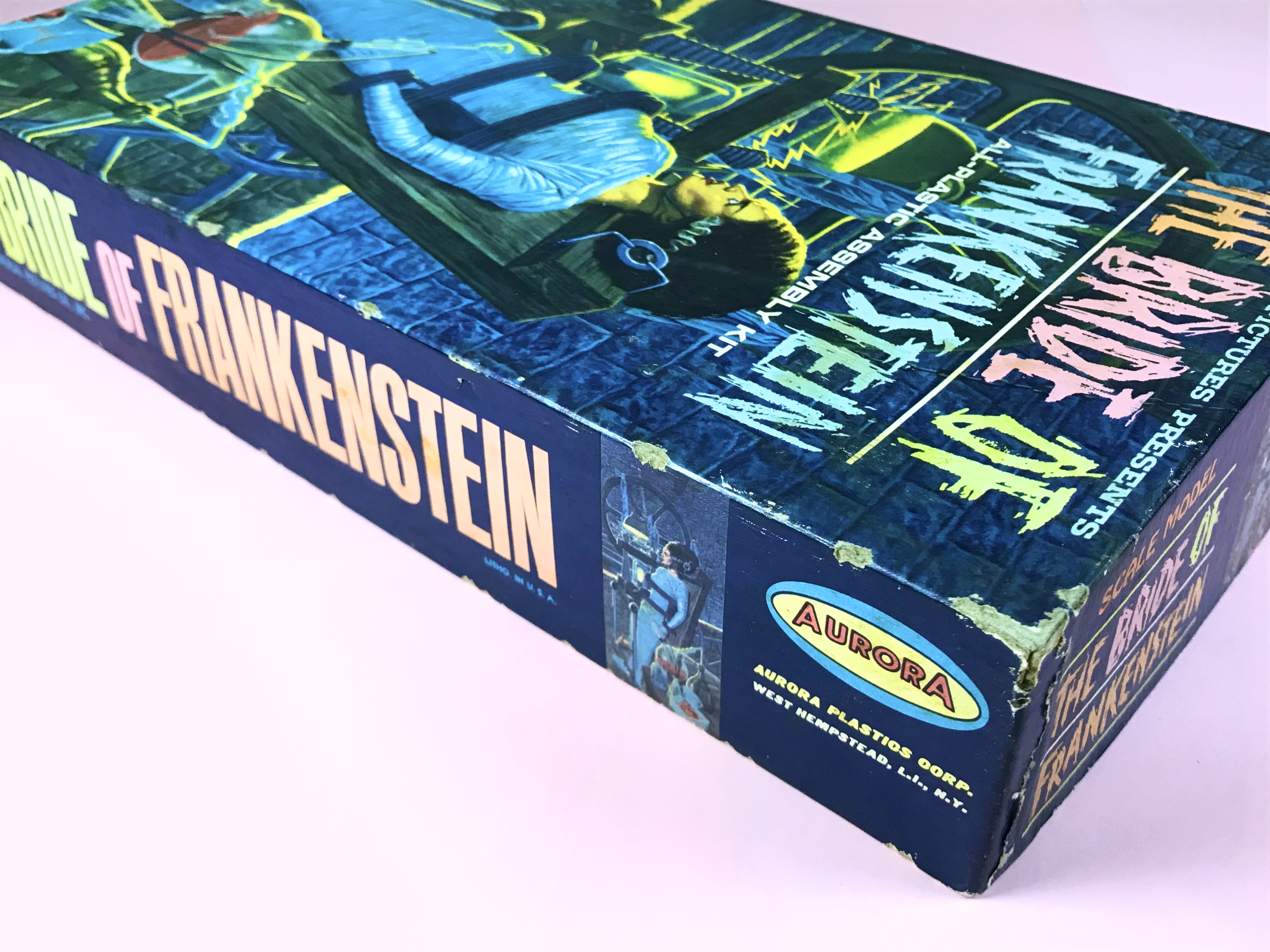 THE BRIDE OF FRANKENSTEIN - AURORA plastic assembly kit 1965 - 4