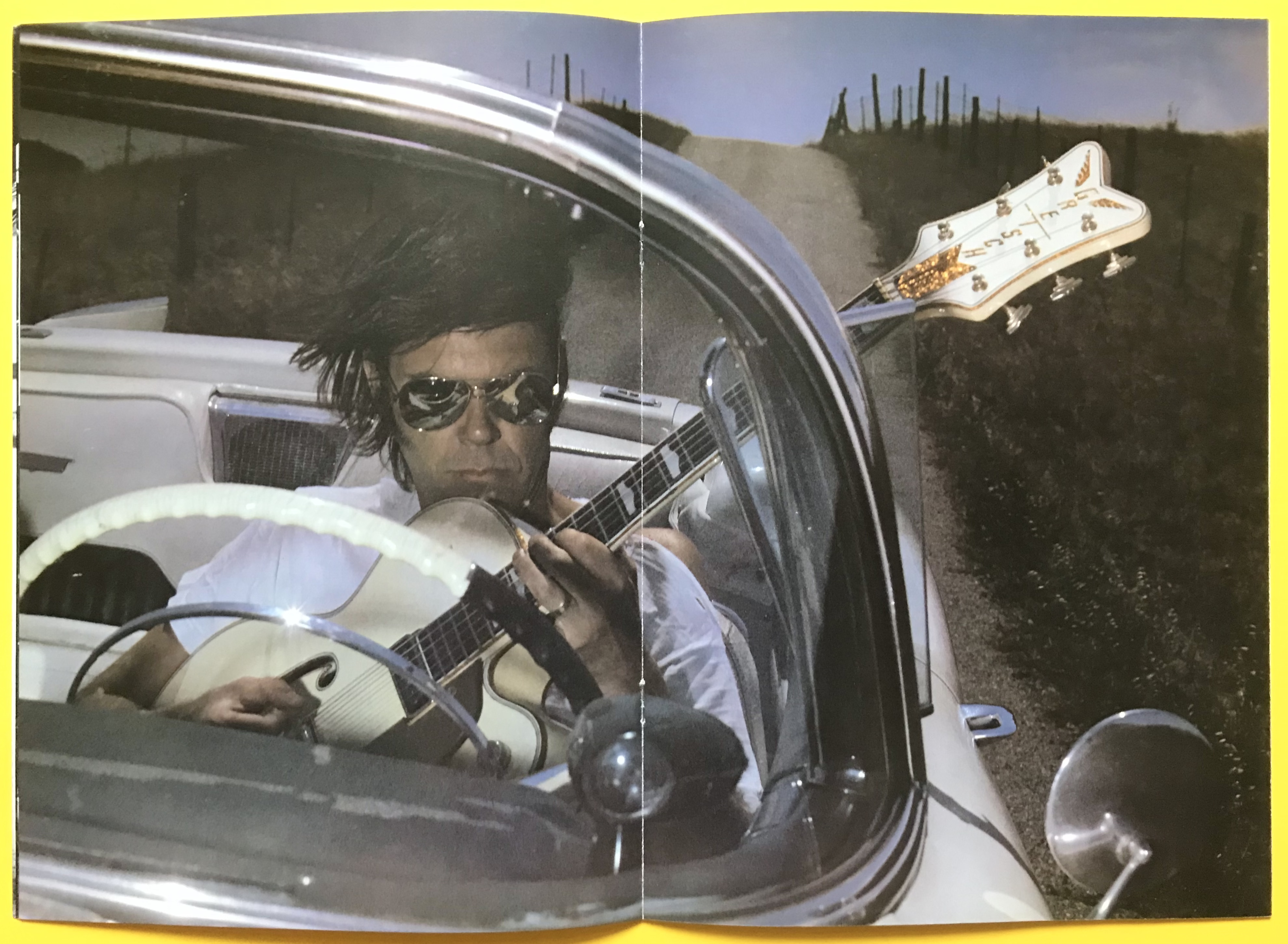NEIL YOUNG - Transworld tour Konsertprogram 1982 - 5