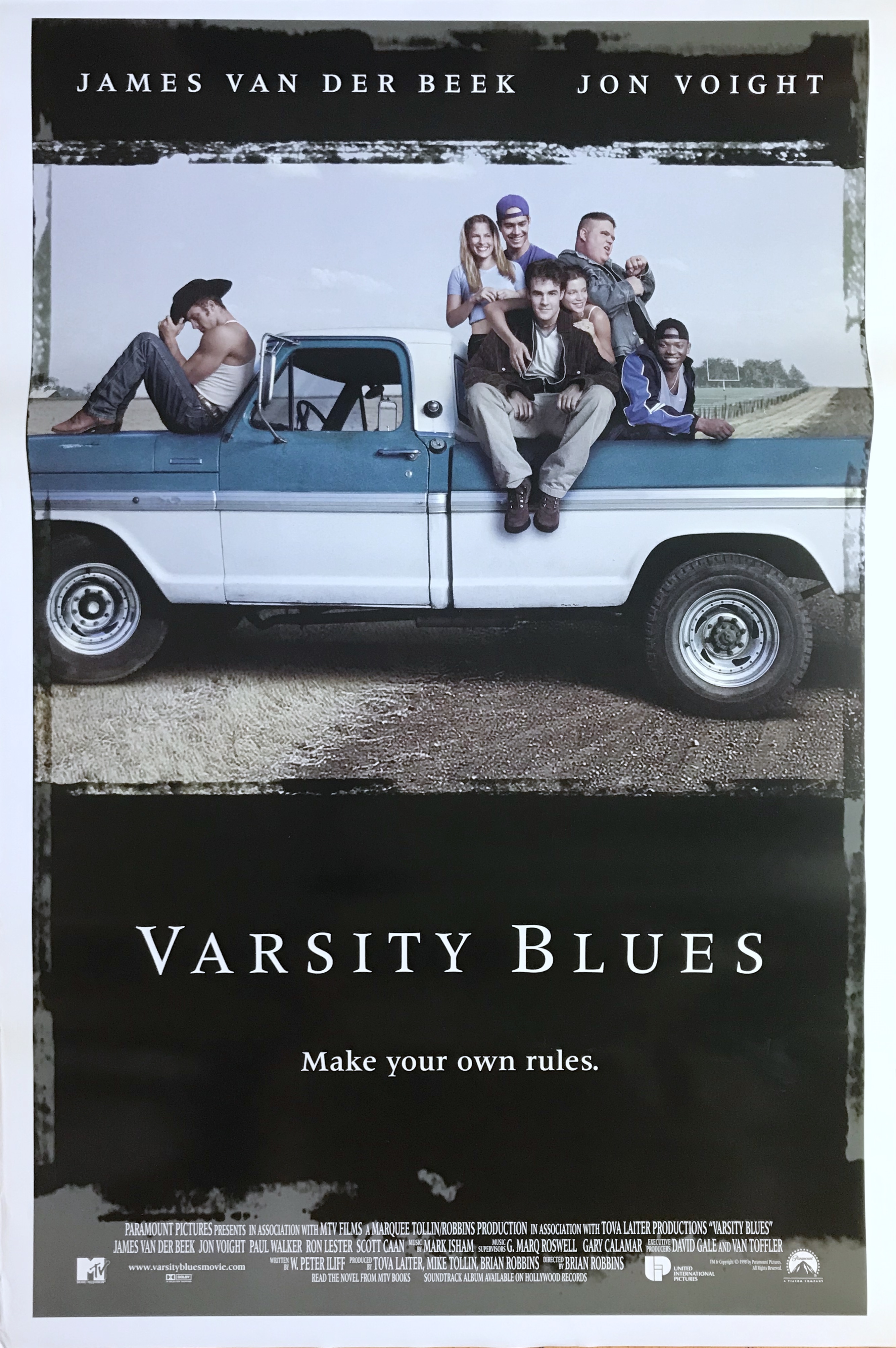 VARSITY BLUES (1999)