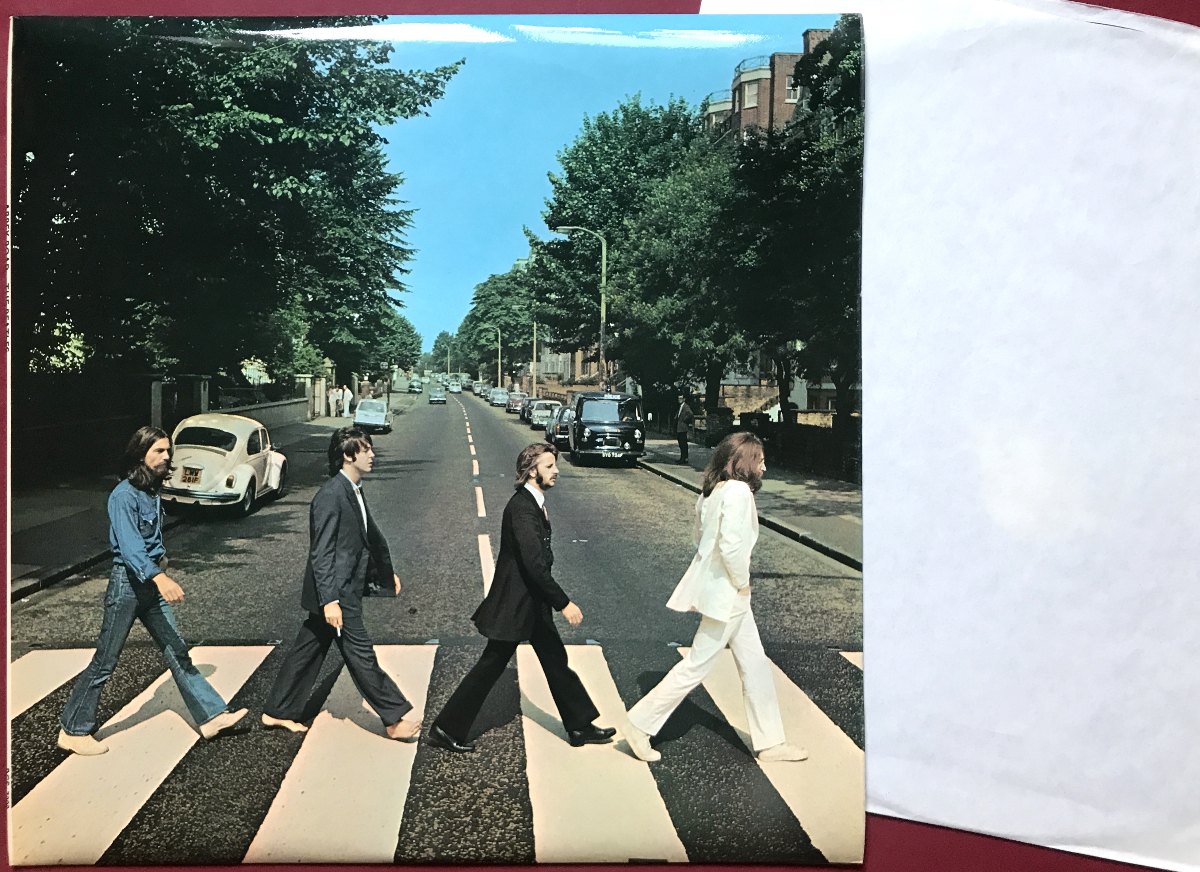 Nostalgipalatset - BEATLES - Abbey road UK-orig Misaligned Apple
