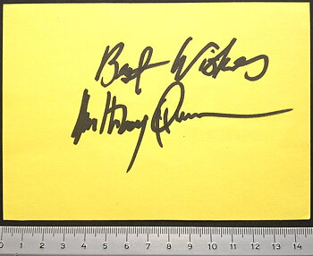 ANTHONY QUINN - Real autograph on paper
