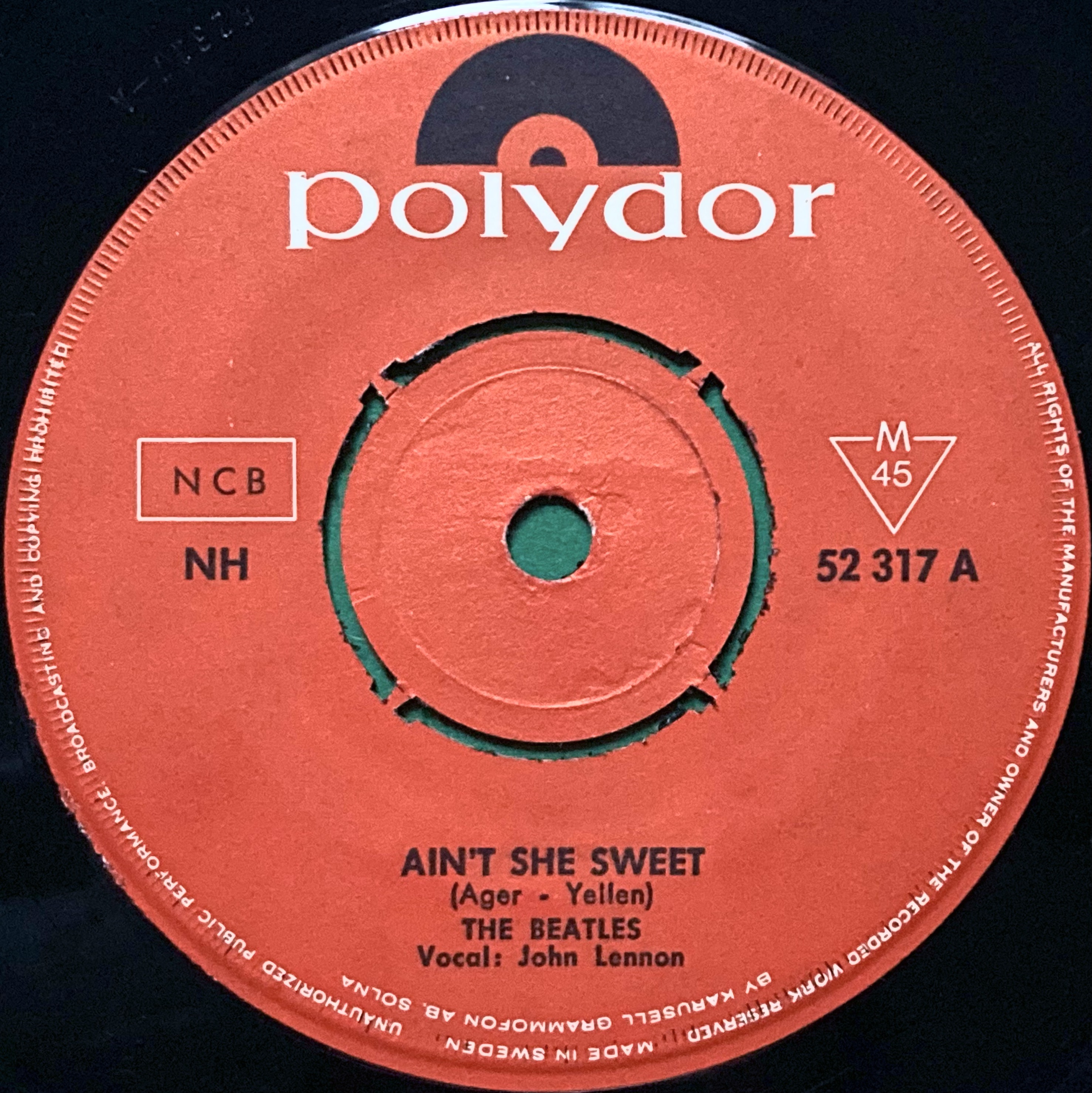 BEATLES - Ain´t she sweet  7" RÖD etikett Swe PS 1964 - 3