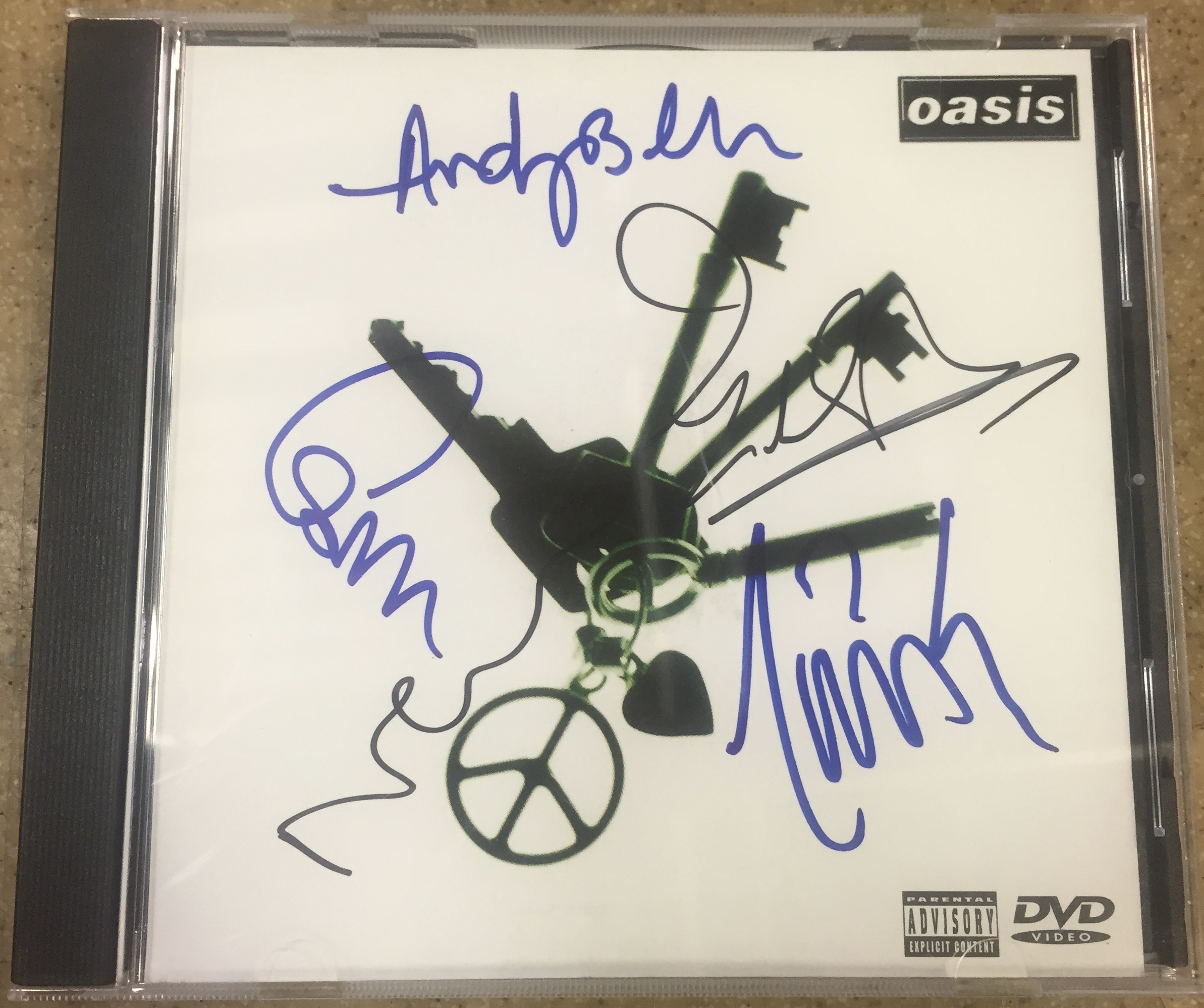 Nostalgipalatset - OASIS - Let there be love SIGNED DVD-CD