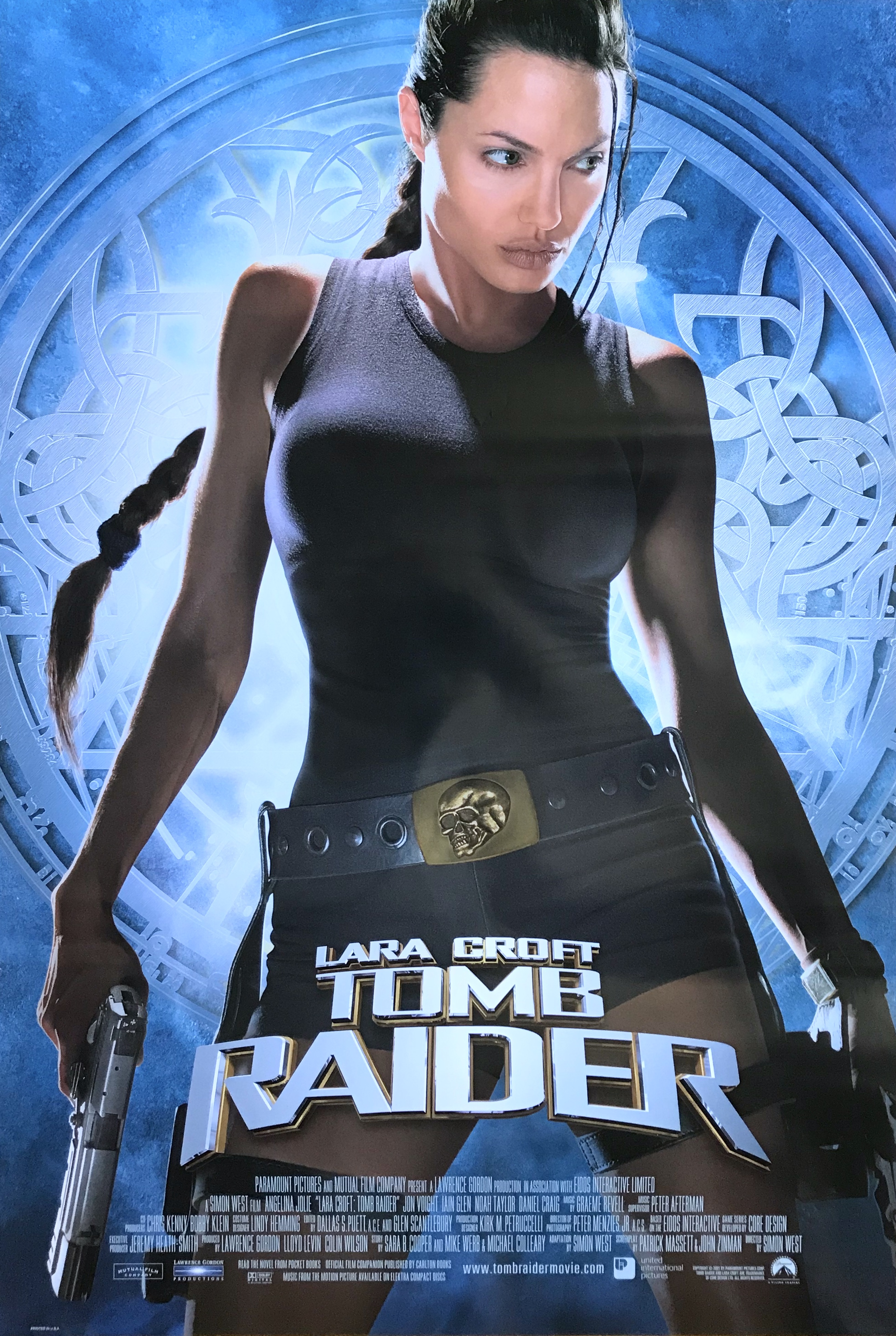 LARA CROFT TOMB RAIDER (2001)