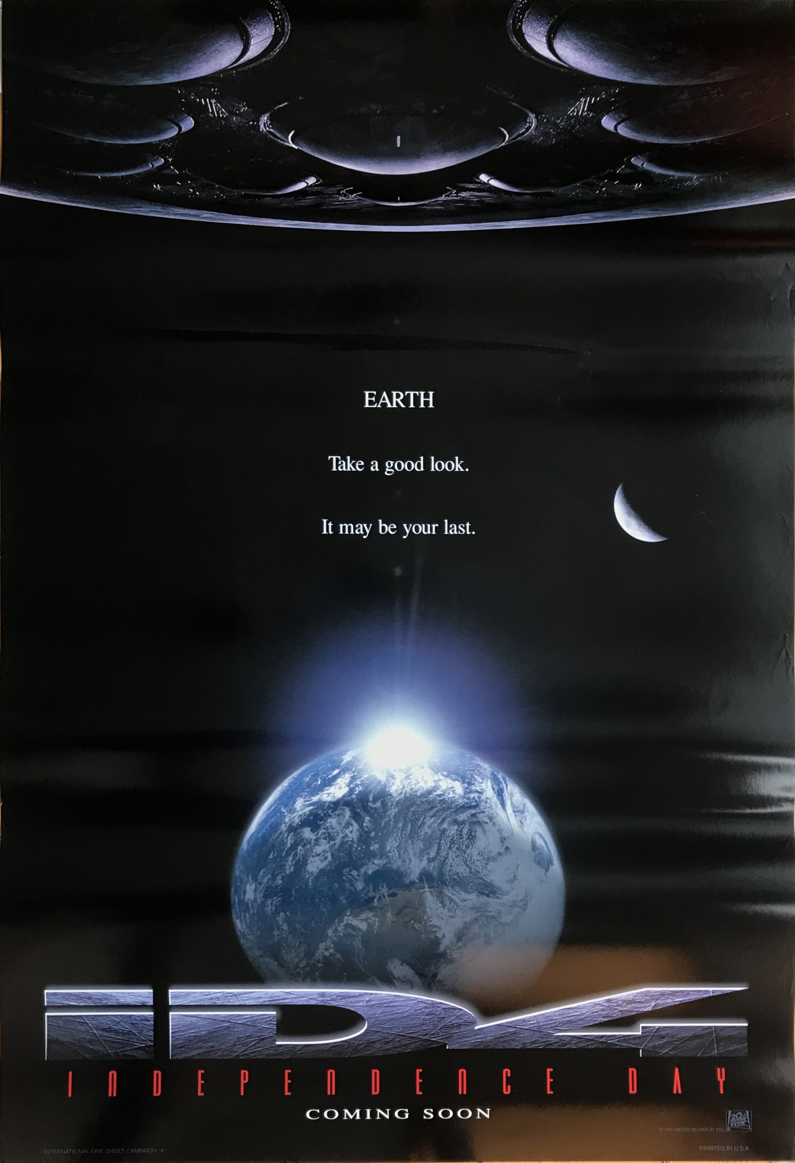 INDEPENDENCE DAY (1996) Advance