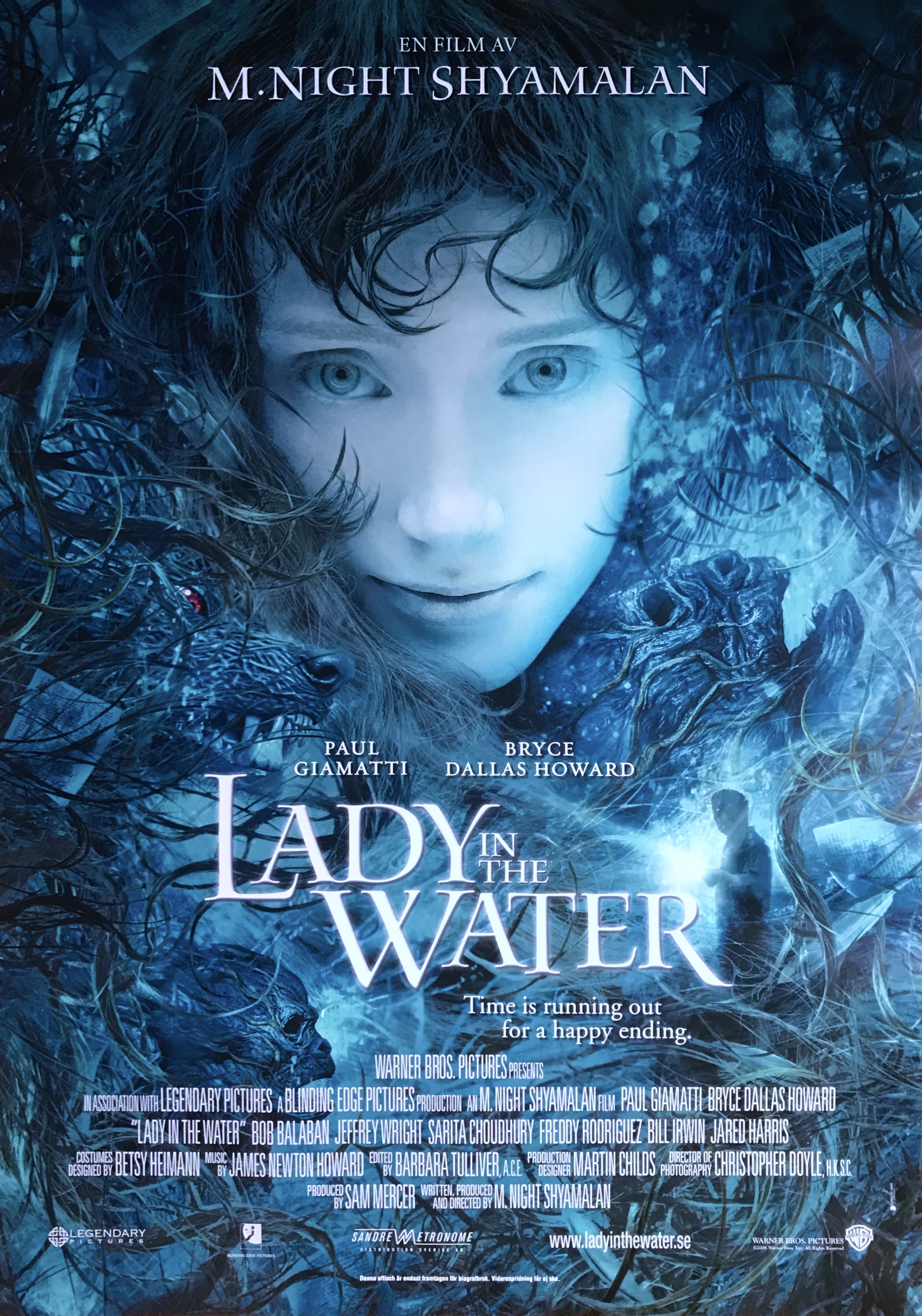 LADY IN THE WATER (2006)