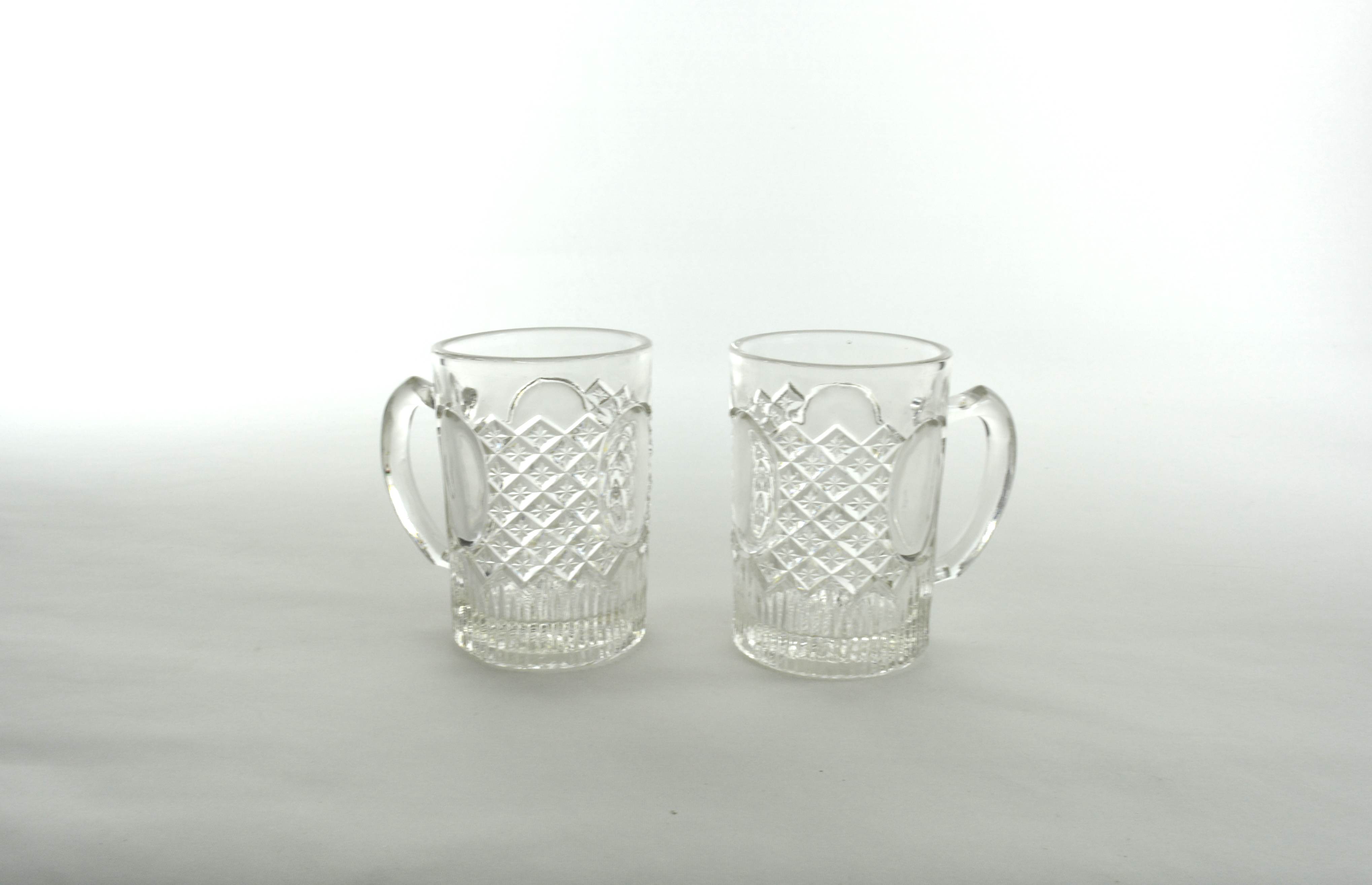 Mukit/Tuopit  2 kpl, kirkas puristelasi 