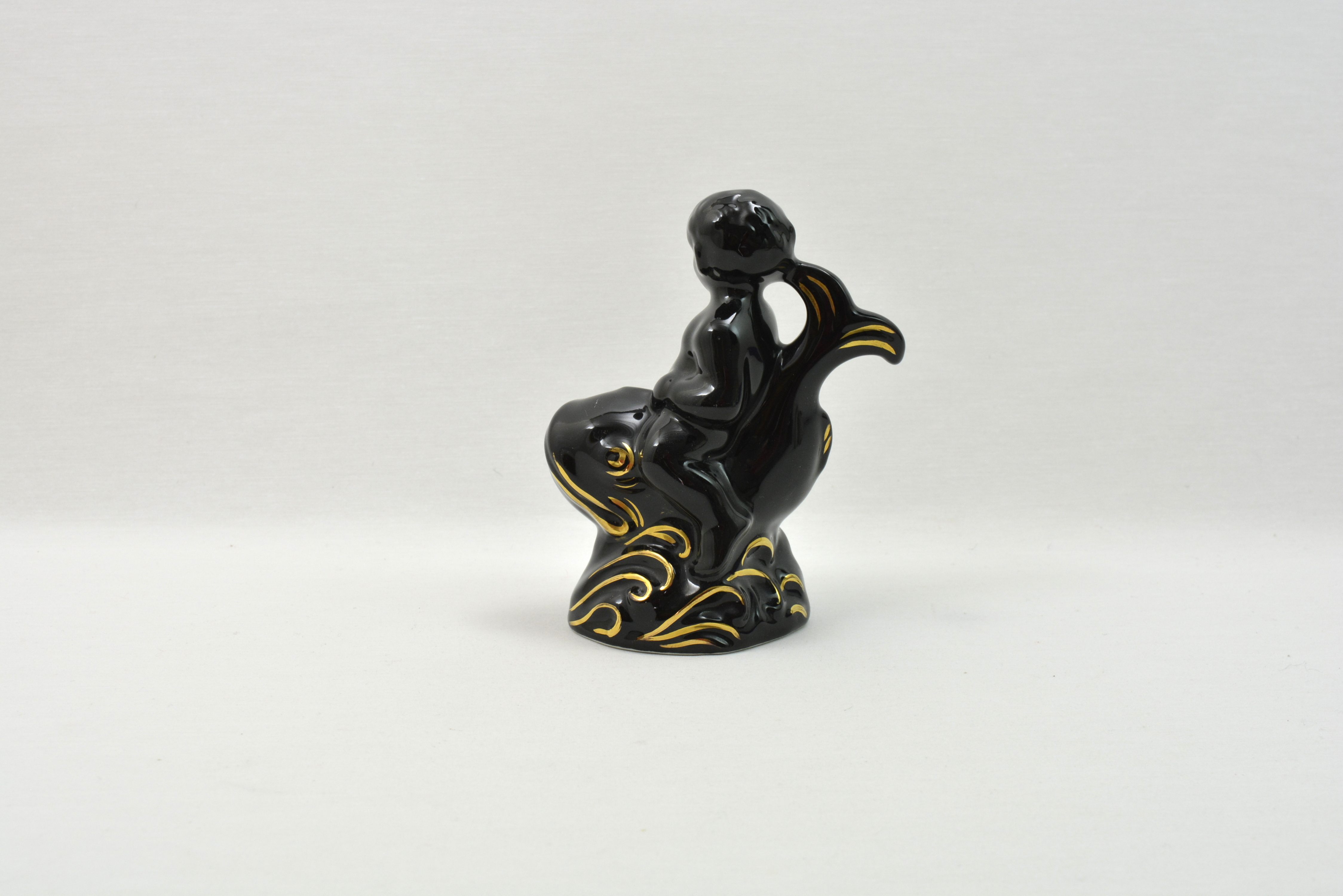 Figuuri, Poika ja Valas, Art Deco - 2