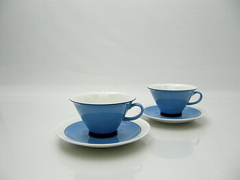 Teekupit ja aluslautaset, 2 kpl, Harlekin, Turkos, IL  