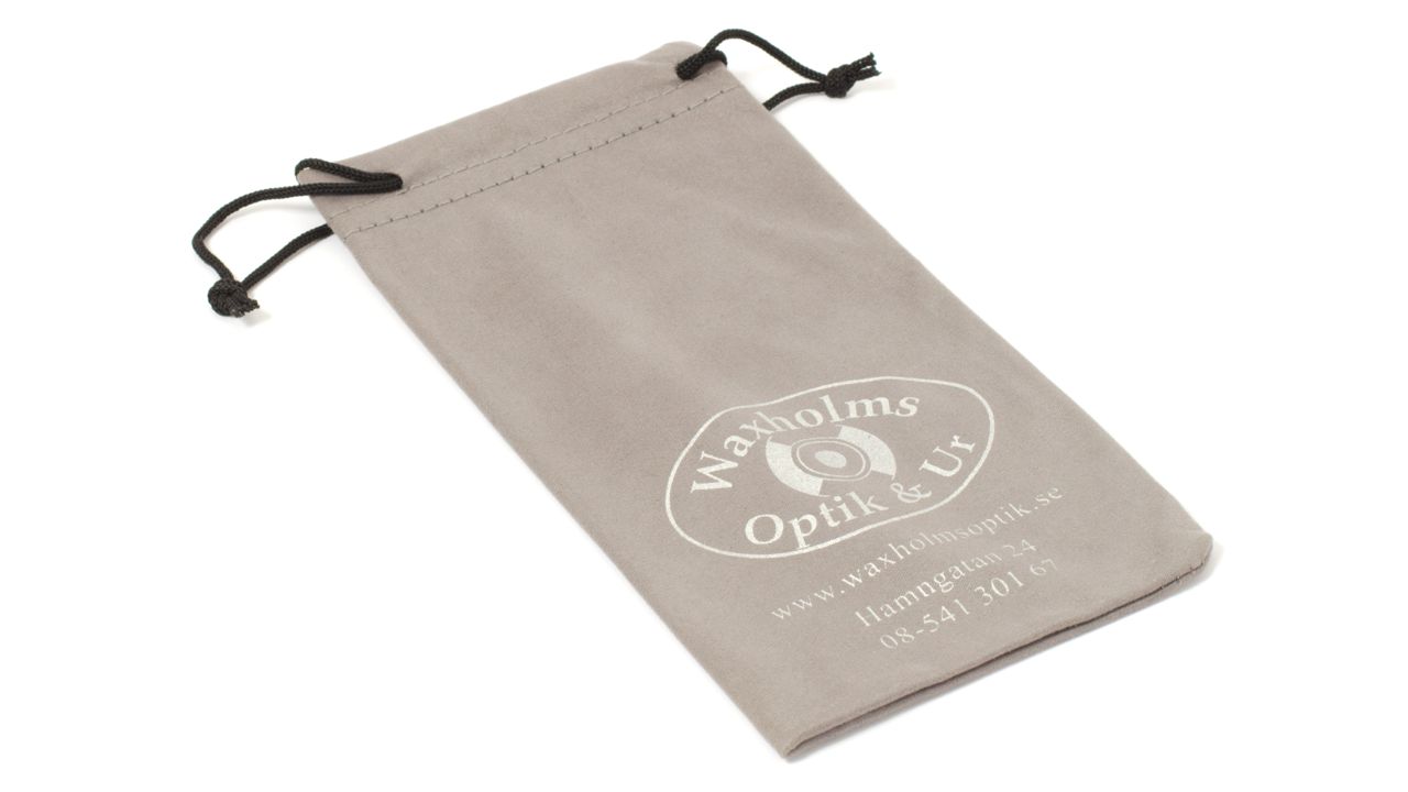 Microfiber pouch with screen print