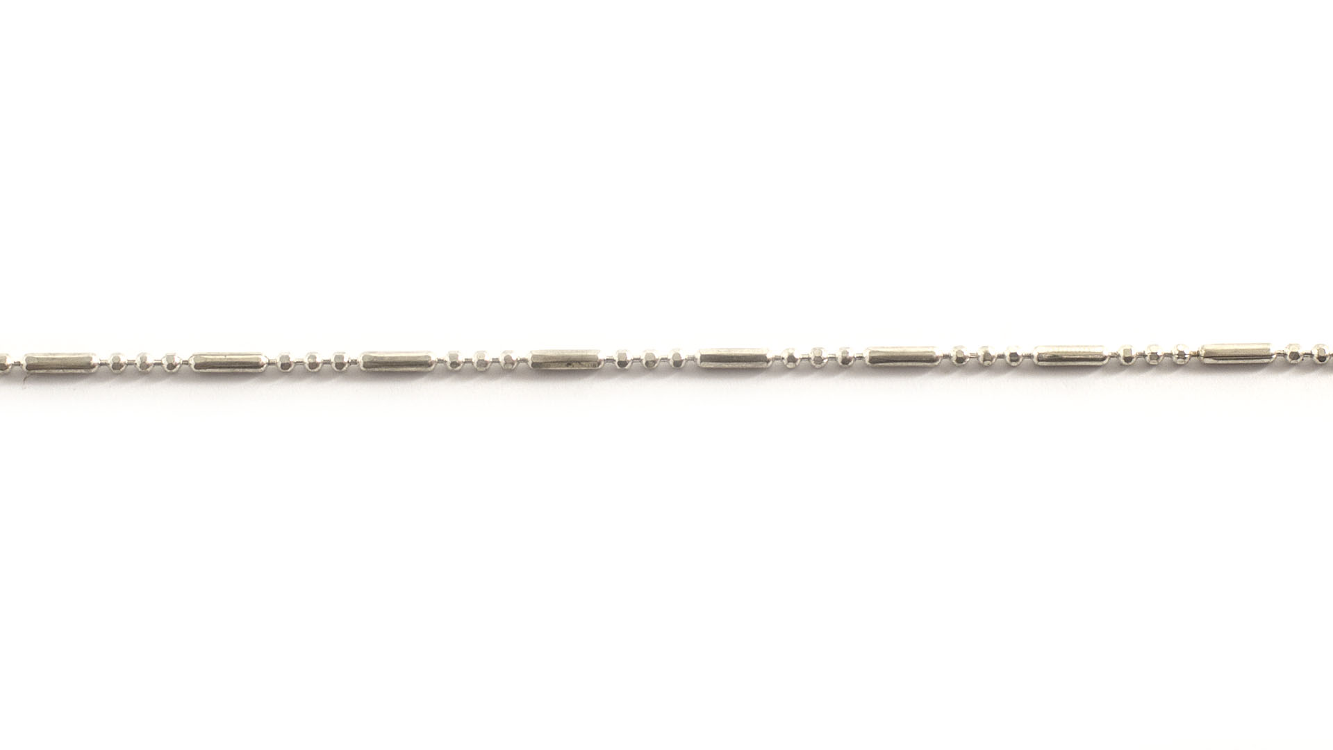 Silverfärgad kedja - 2