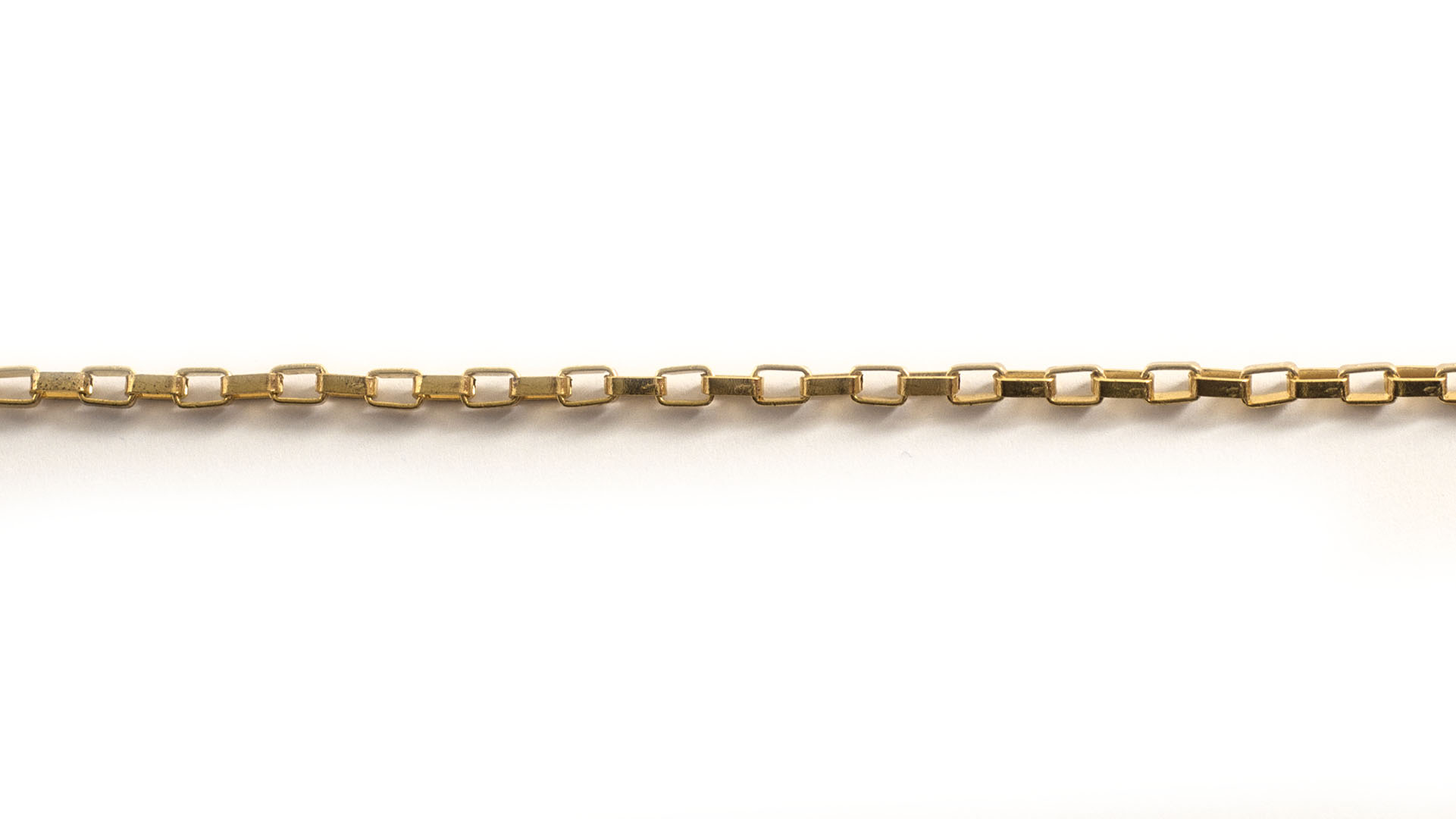 Gold coloured chain - 2