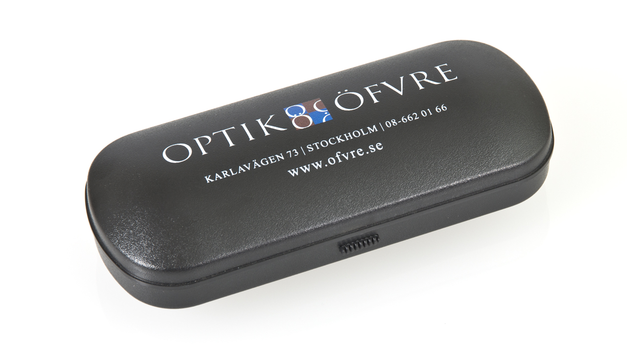 Plastic cases