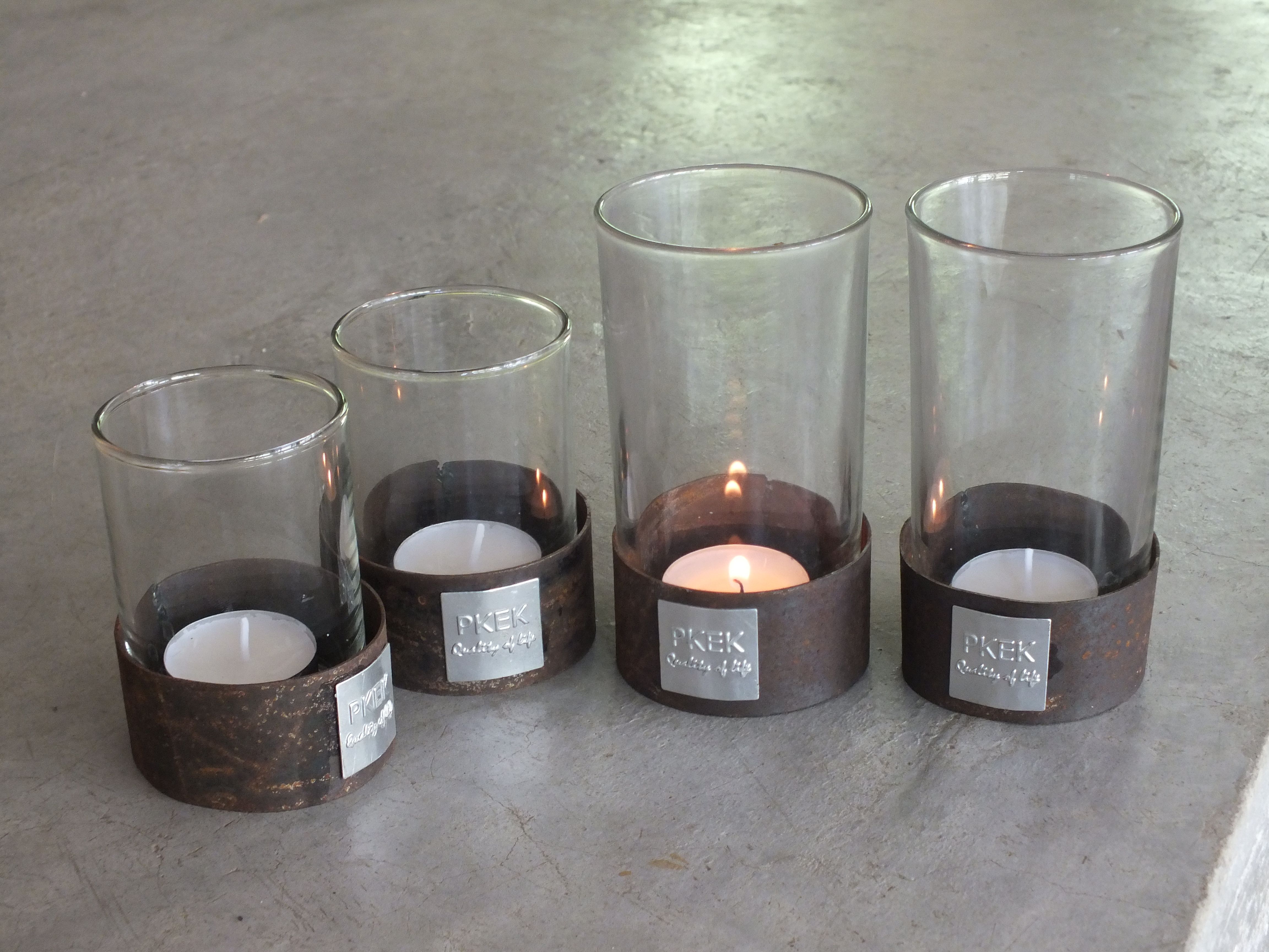 GLAS PKEK LITET - 4