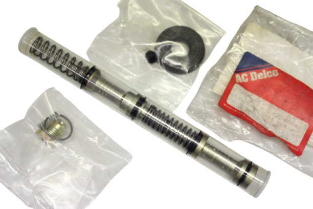 Opel Kadett Rekord - Kit reparación completo cilindro maestro