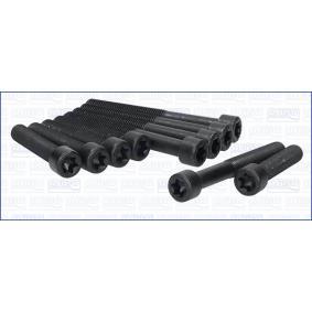 Topplocksbult sats CIH 4 cyl (72-)