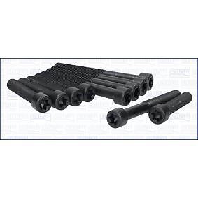 Topplocksbult sats CIH 4 cyl (72-)