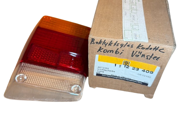 Kadett C Caravan bakljusglas vänster