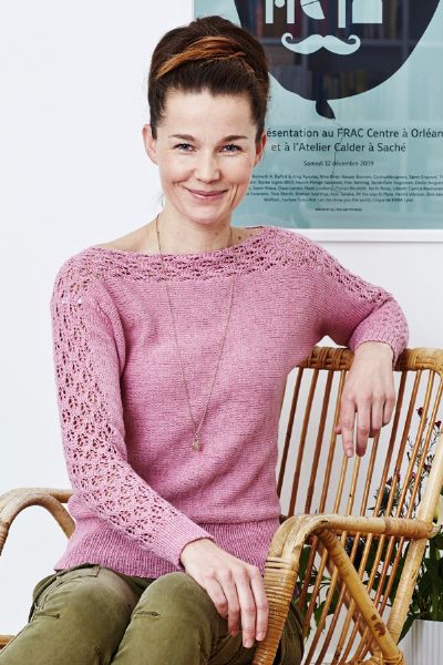 Jumper med hålmönster stickad på tvären, Elise by Permin
