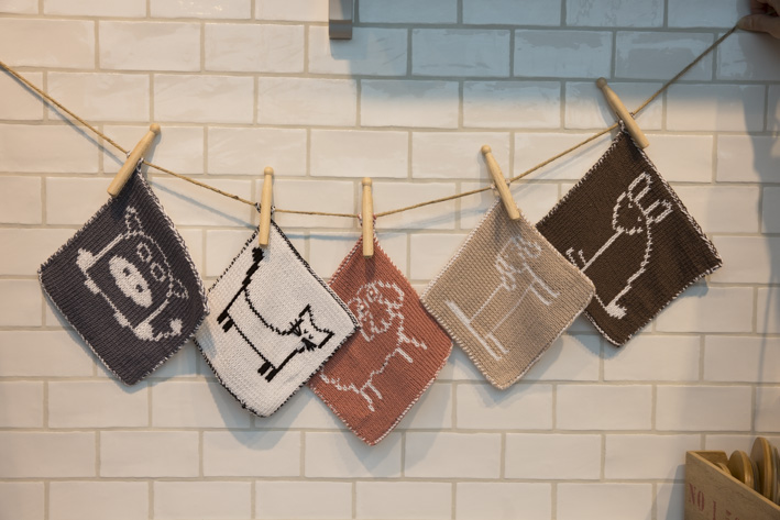 Viking Design nr 1705, mönsterkatalog från Viking Garn - 23