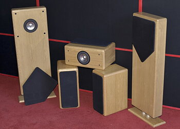 3x Satellite speakers OAK,  special design w. E100HD
