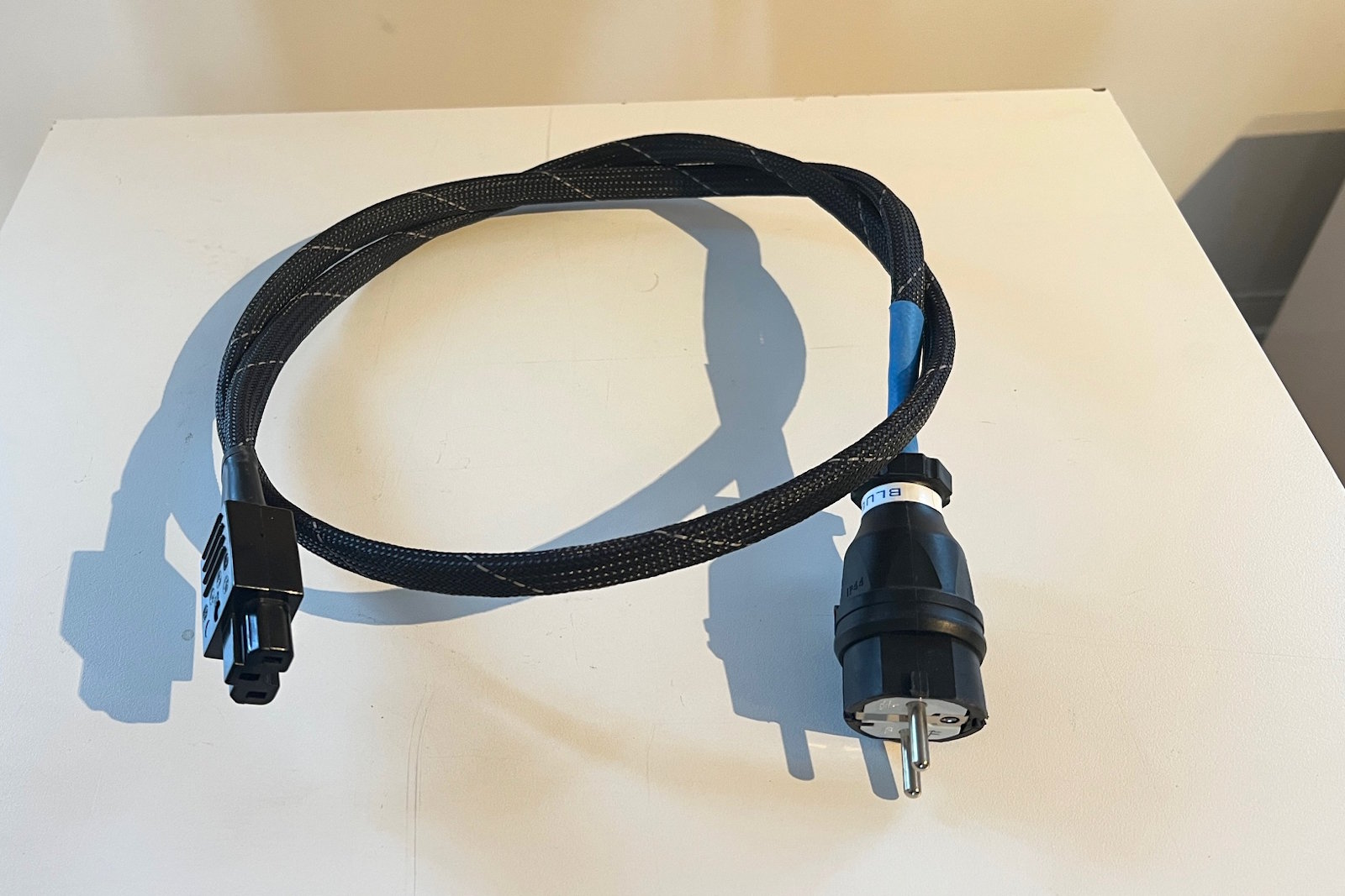 Enerr - Blue -Begagnad strömkabel