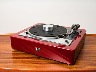 Lenco L75 - Red 2 - Akkelis Restomod - Såld