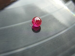 Edwards Audio lagerkula av Keramisk Rubin